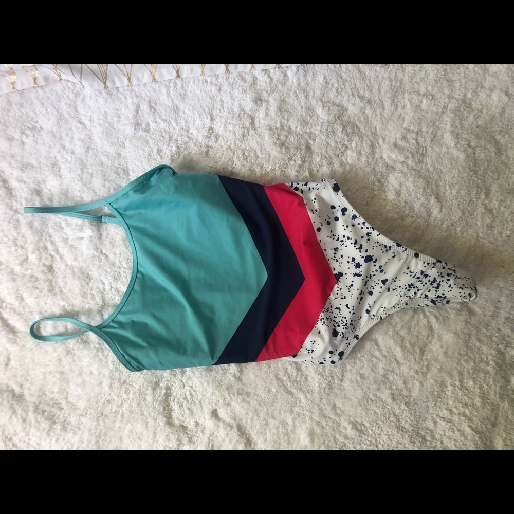 Medium chubbies bathing suit